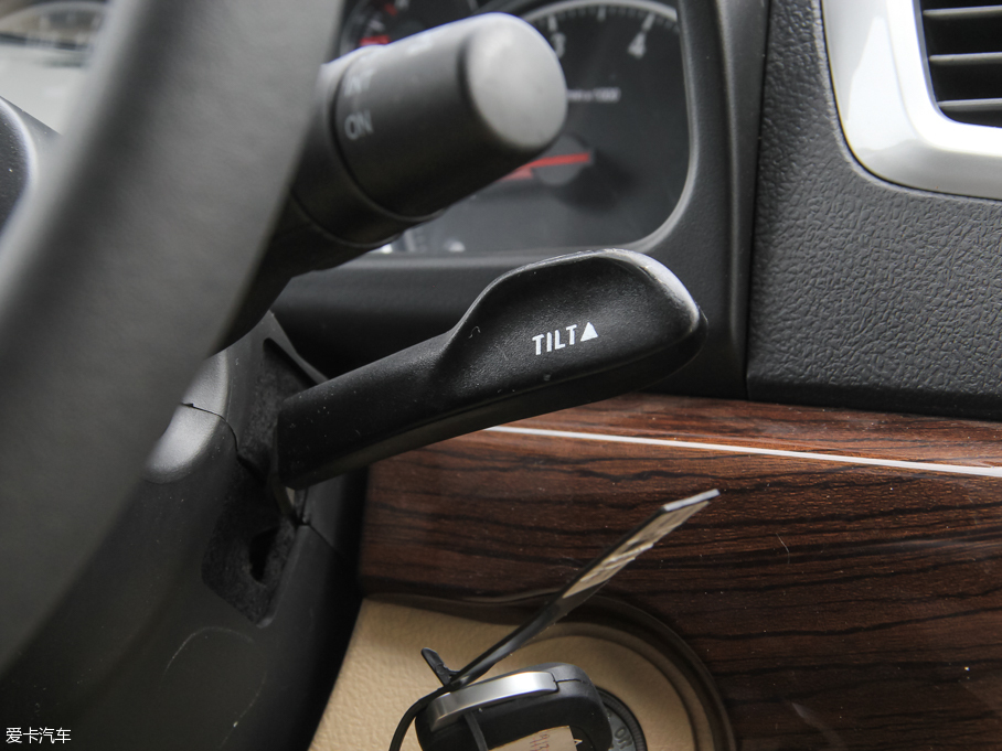 2015w˹ ȫ 2.7L ԄŞ 7