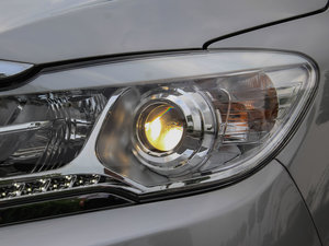 2015ȫ 2.7L Ԅ(dng)Ş 7 (x)(ji)^