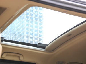 2015款全新 2.7L 自动旗舰型 7座 空间座椅