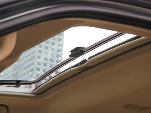 2015款全新 2.7L 自动旗舰型 7座 空间座椅