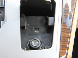 2015ȫ 2.7L ԄŞ 7 п؅^(q)