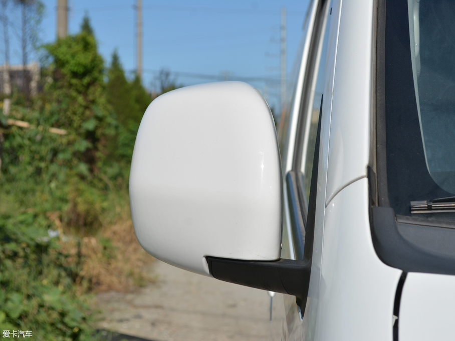 2016󺣪{ 2.5T 󺣪{LA