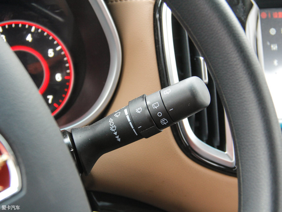 2017F50 1.6L ք(dng)Ӣ (gu)V