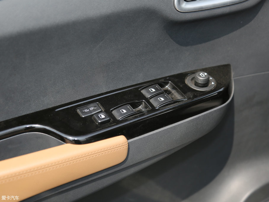 2017F50 1.6L քӾӢ V