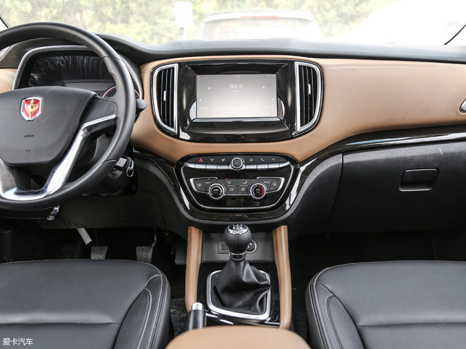 2017���F50 1.6L �քӾ�Ӣ�� ��V