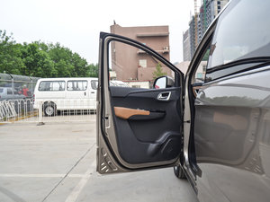 20171.6L ք(dng)Ӣ (gu)V {λ܇(ch)T(mn)