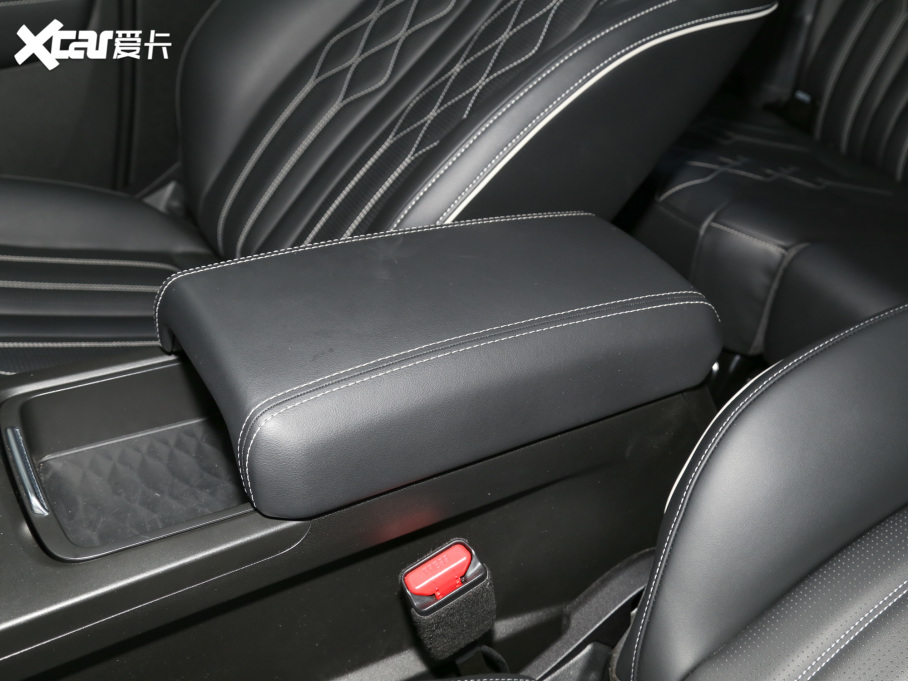 2021̹300 а 2.0T ҿ