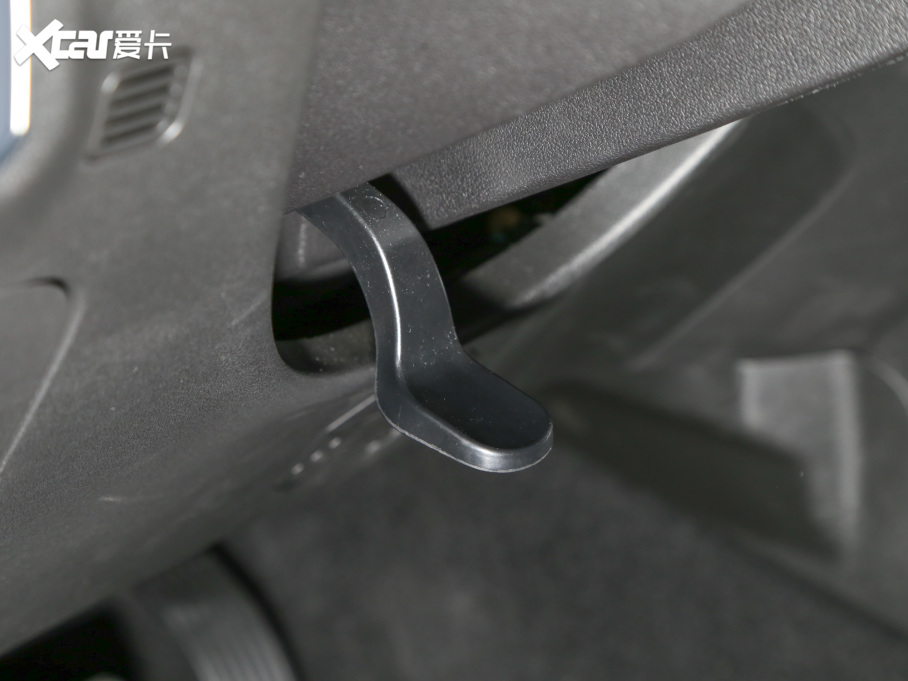 2021̹300 а 2.0T ҿ