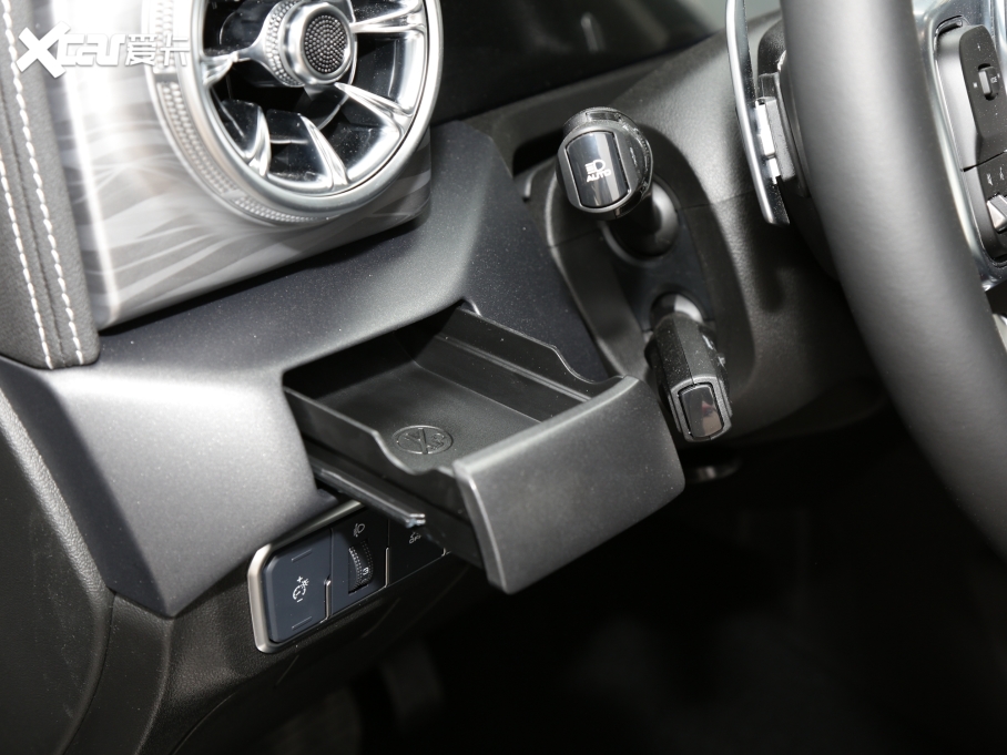 2021̹300 2.0T L(fng)FT