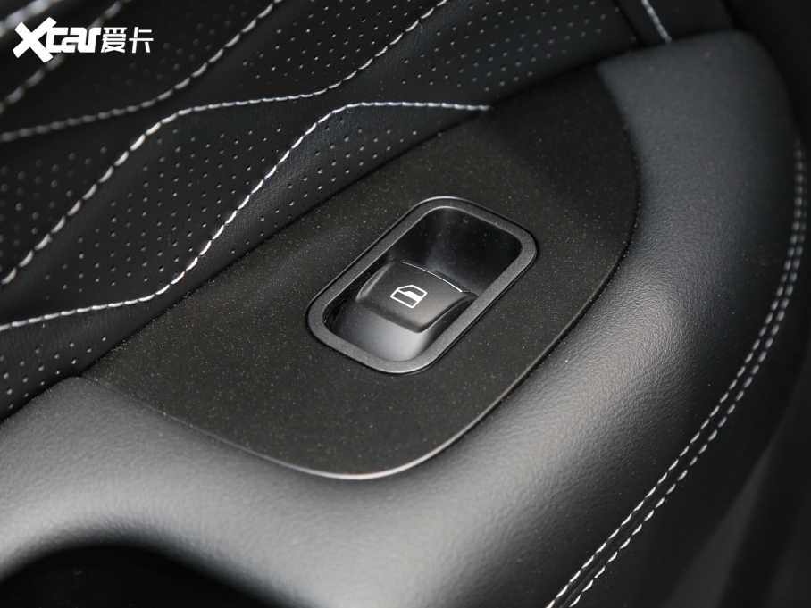 2021̹300 2.0T L(fng)FT