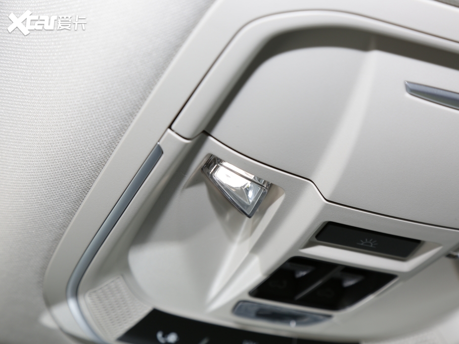 2021̹300 2.0T L(fng)FT