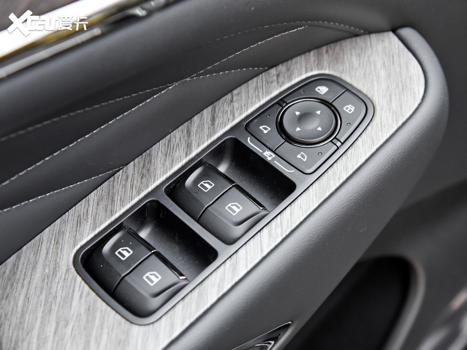 2022̹500 3.0T ʿ޶ 5