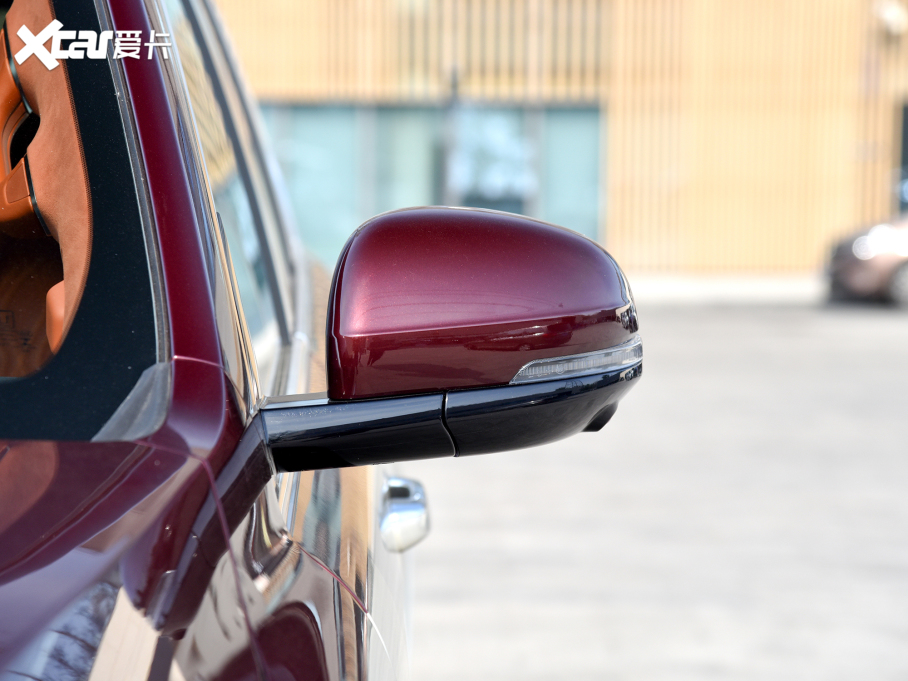 2022̹500 3.0T ߶˶ư 5