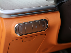 20223.0T ̄(w) 쾳 5 п؅^(q)