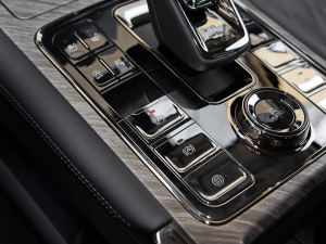 20223.0T ʿ޶ 5 v܇Ƅ