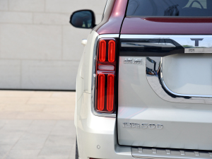 20223.0T ߶˶ư 5 (ji)^