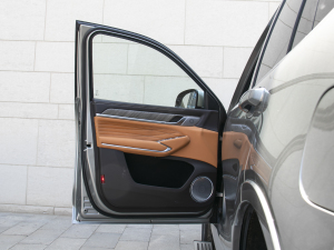 20223.0T \Ӱ 쾳 5 {λ܇T