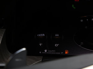 20223.0T \Ӱ Ƿ 5 п؅^