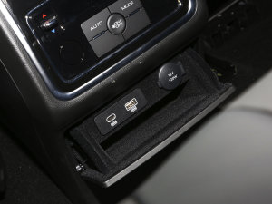 20223.0T \Ӱ Ƿ 5 п؅^