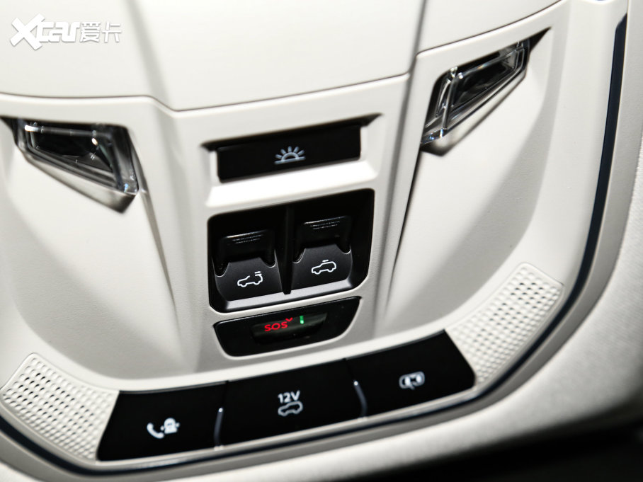 2022̹300 2.0T ̹΂b