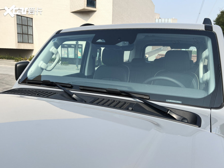 2023��̹��300 ԽҰ�� 2.0T ������