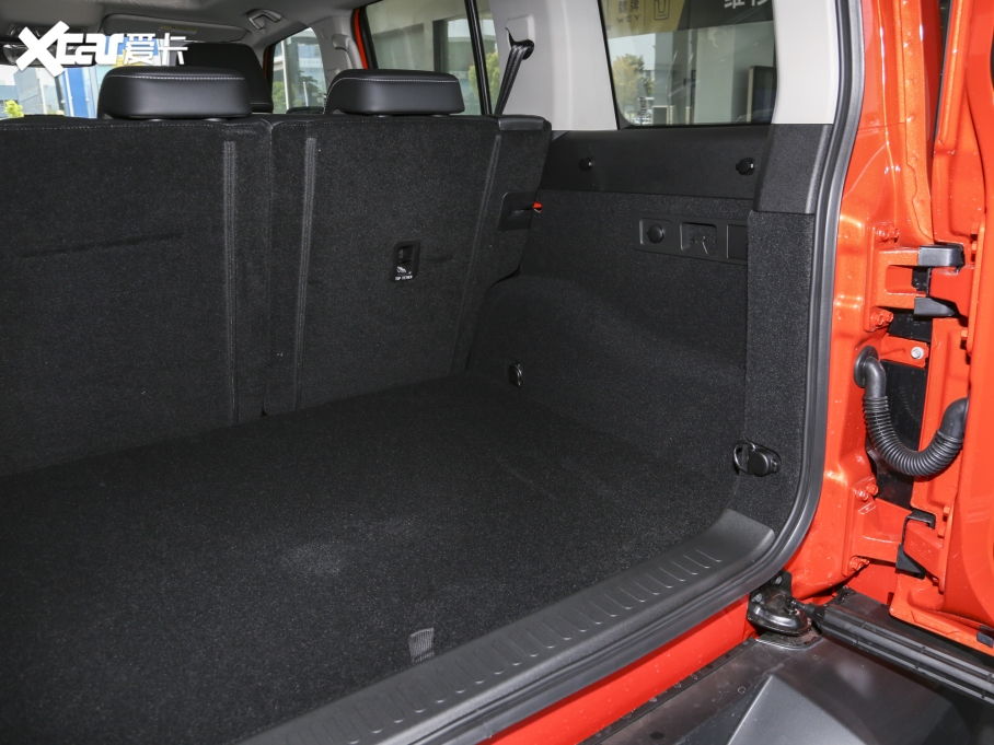 2023̹300 ԽҰ 2.0T (zhn)