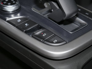 2023ԽҰ 2.0T  v܇Ƅ