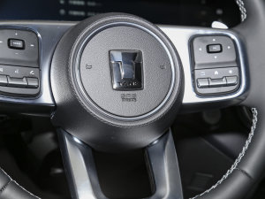 2023ԽҰ 2.0T  п؅^