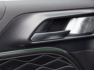 2023ԽҰ 2.0T  п؅^(q)