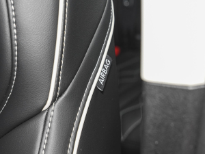 2023ԽҰ 2.0T  п؅^