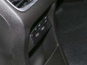 2023ԽҰ 2.0T  п؅^