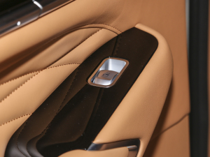 20233.0T ̄(w) 쾳 5 ܇ƅ^(q)