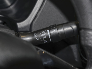 2022款1.5L 手动舒适型 7座 中控区