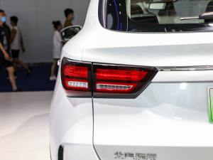 2022款两驱旗舰型 7座版 110KM 细节外观