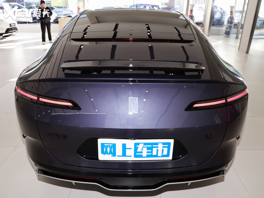 2023��S��12 700 ���������