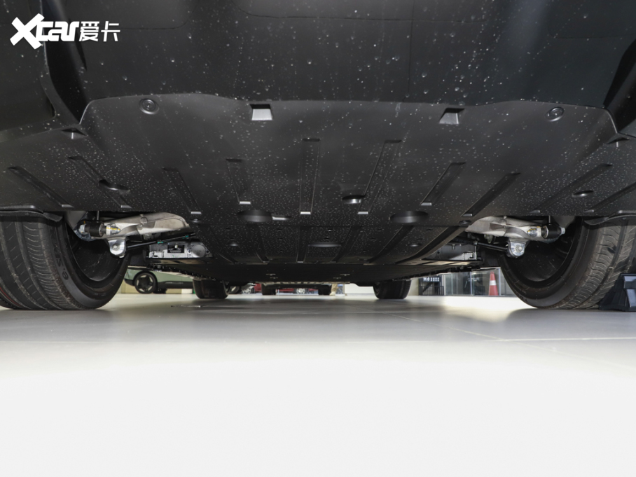 2023��S��12 650 ���GT��