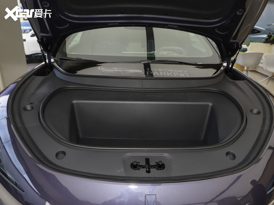 2023��S��12 650 ���GT��