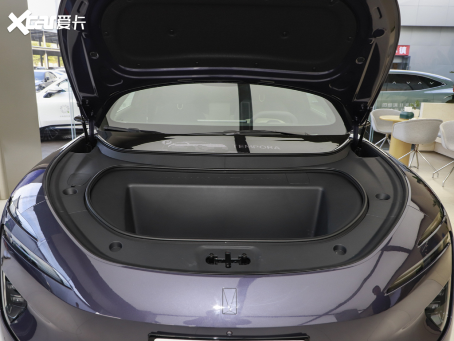 2023��S��12 650 ���GT��