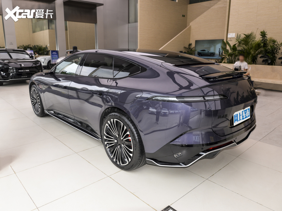 2023��S��12 700 ���������