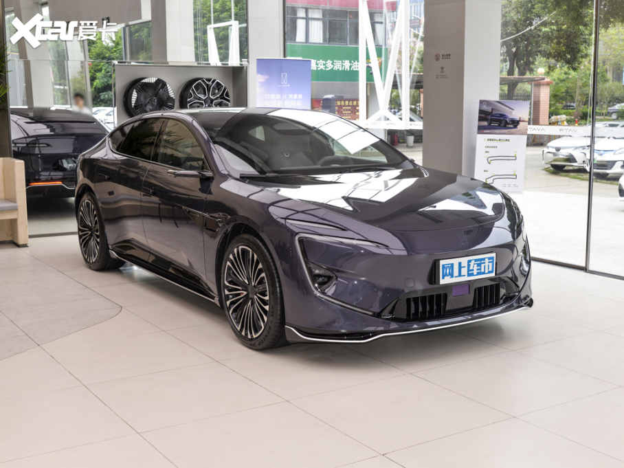 2023��S��12 700 ���������