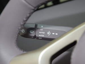 2023700 (q) п؅^(q)