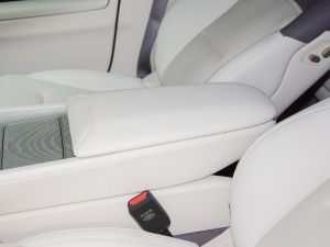 2023700 (q) п؅^(q)