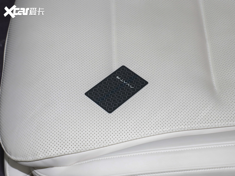 2024��S��12 700 ��������������