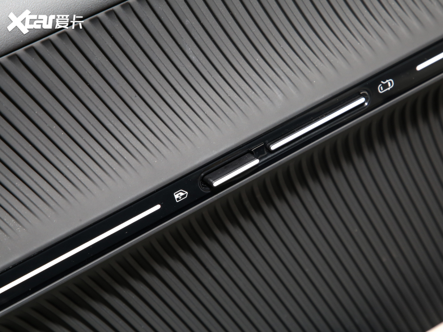 2024S12 650 (q)ܰ