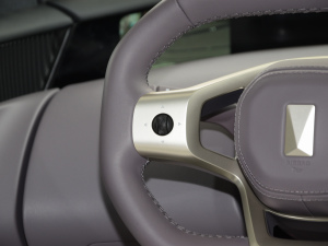 2024700 (q) п؅^(q)