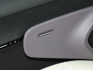 2024700 (q) п؅^(q)