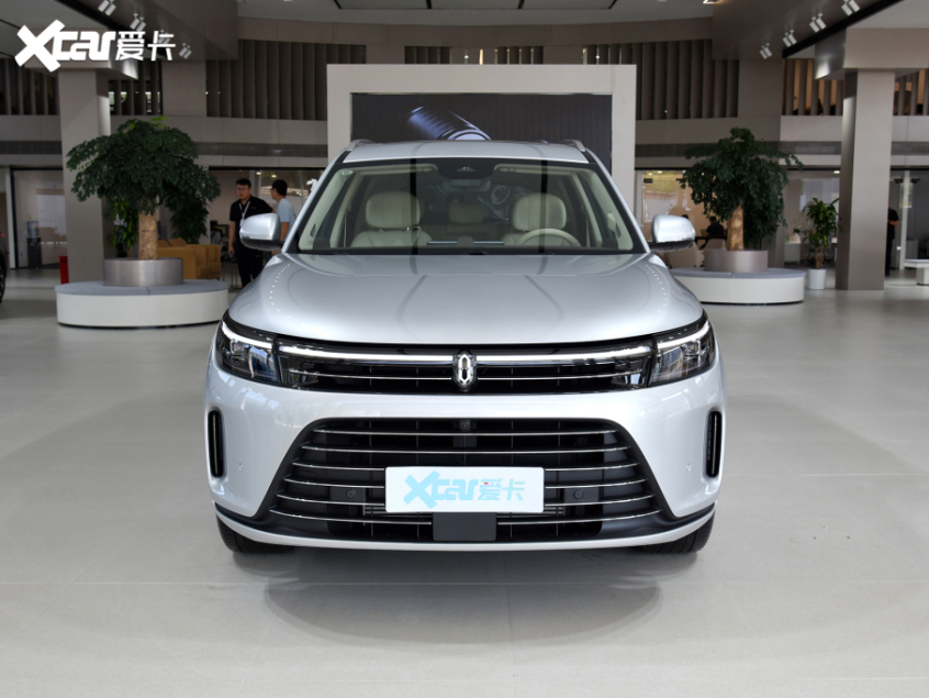 赛力斯汽车2024款问界M7