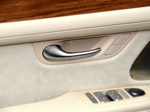 20241.5T {(q)Max 6 п؅^(q)