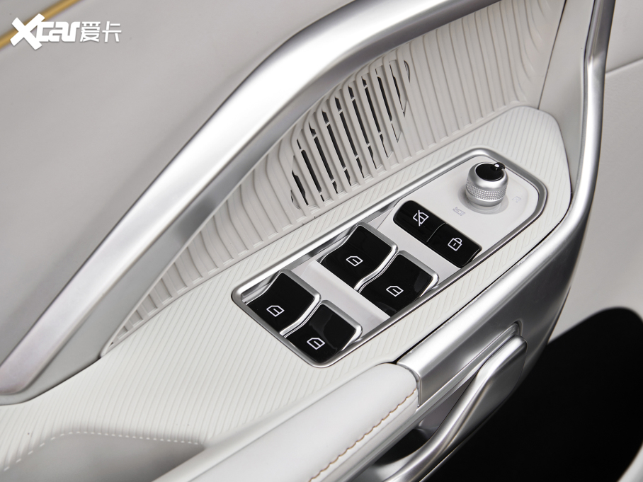 2022μNV L(zhng)m(x)