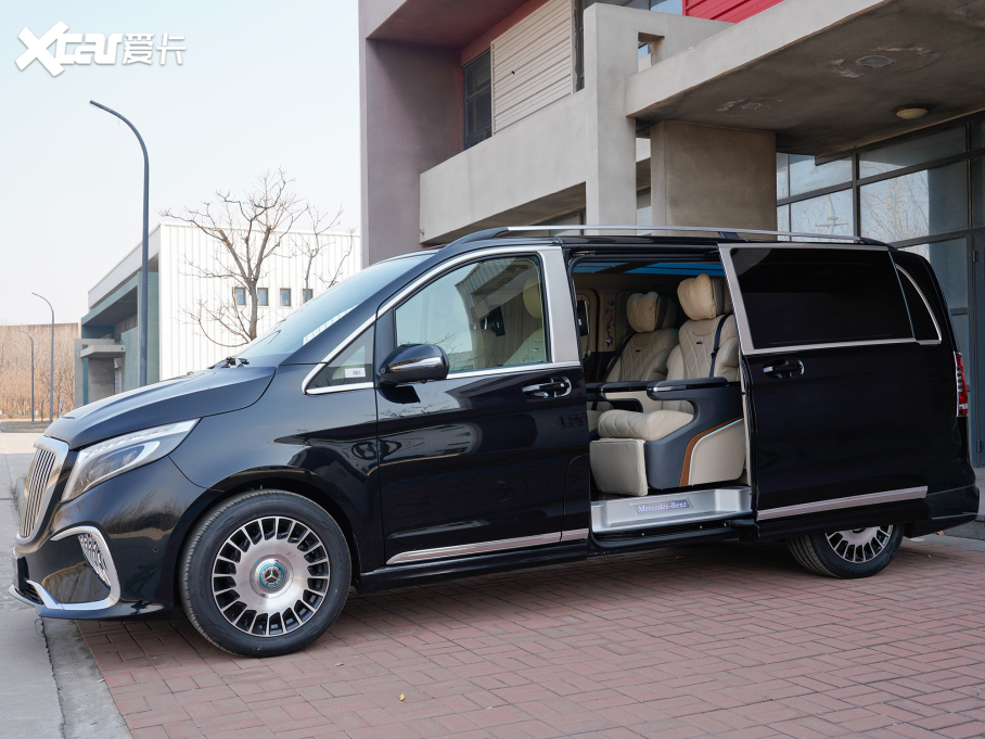 2021��˵ٰͺ� 2.0T �˵ٰͺ�M3 �p�T��